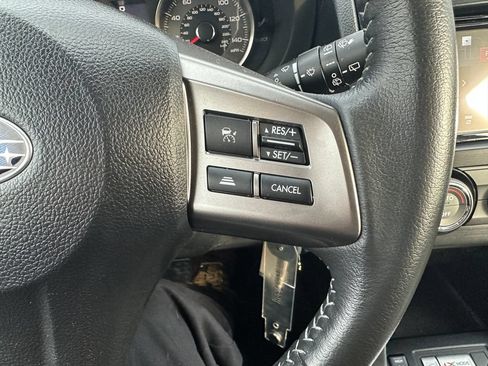 Used 2015 Subaru Forester 2.5i Limited AWD/4WD image 20