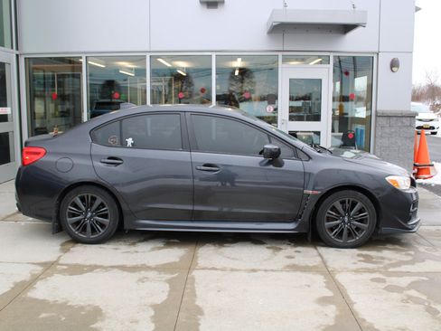 Used 2015 Subaru WRX image 8