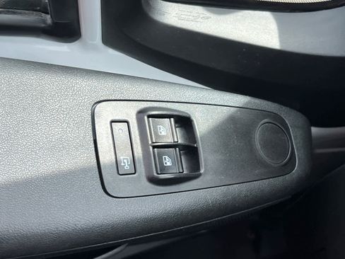 Used 2023 RAM ProMaster 2500 FWD image 22