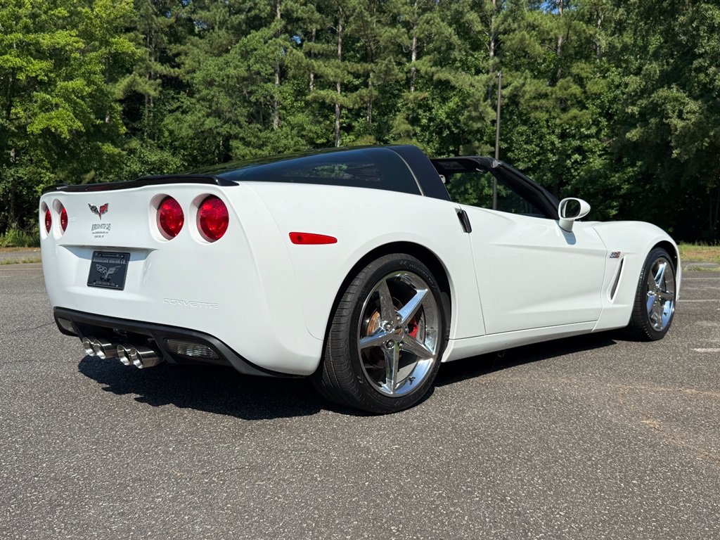 Used 2013 Chevrolet Corvette Coupe w/ 3LT Preferred Equipment Group RWD image 33