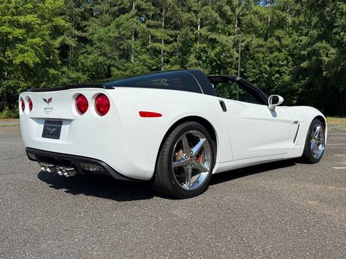 Used 2013 Chevrolet Corvette Coupe w/ 3LT Preferred Equipment Group RWD image 33