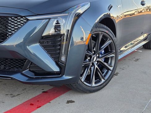 New 2026 Cadillac CT5 V w/ Platinum Package image 7