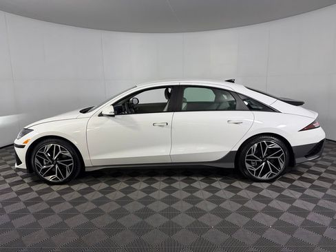Used 2025 Hyundai Ioniq 6 SEL RWD image 11