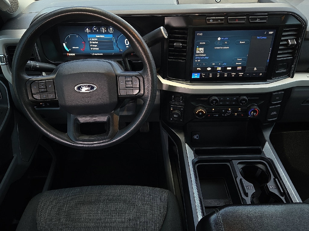Used 2023 Ford F350 XLT w/ Black Appearance Package AWD/4WD image 10