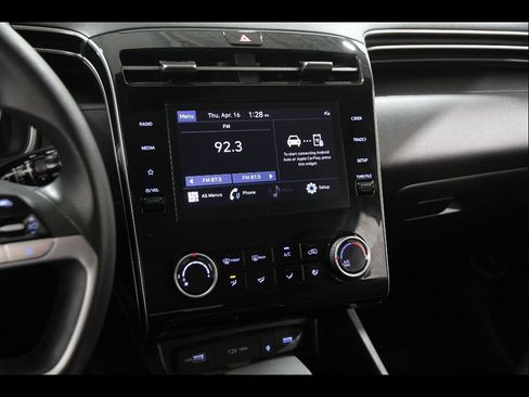Certified 2023 Hyundai Tucson SEL AWD/4WD image 9