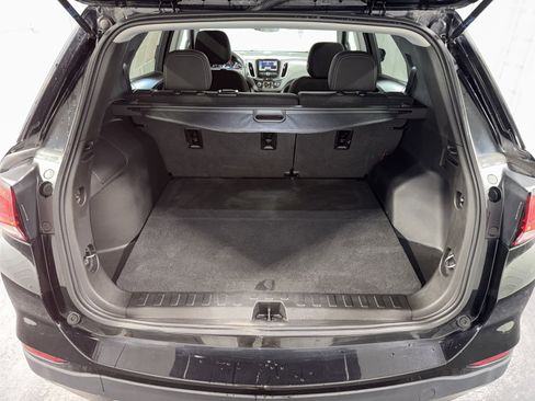 Used 2022 Chevrolet Equinox LT FWD image 29