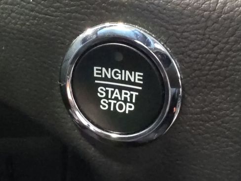 Used 2023 Ford Edge SEL w/ Convenience Package AWD/4WD image 23
