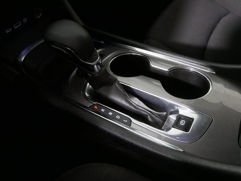 Used 2023 Chevrolet Malibu LT FWD image 27