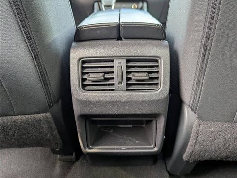 Used 2023 Nissan Rogue S image 20