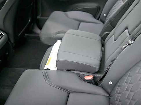 New 2026 Volvo XC90 B6 Plus w/ Protection Package Premier image 21