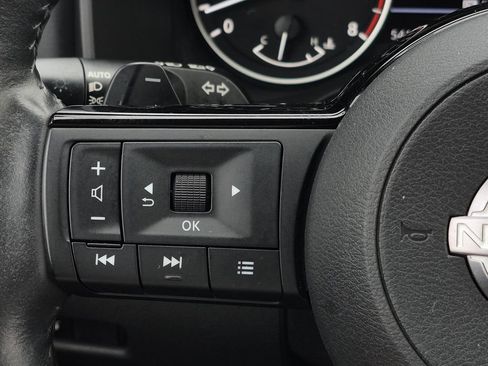 Used 2023 Nissan Rogue SL w/ SL Premium Package FWD image 21