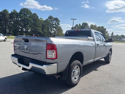 Used 2020 RAM 2500 Tradesman w/ Chrome Appearance Group AWD/4WD image 7