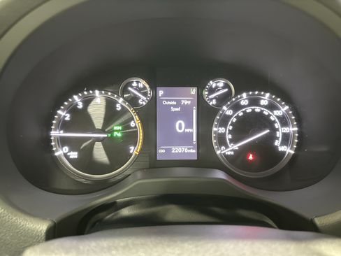 Used 2023 Lexus GX 460 Premium AWD/4WD image 21