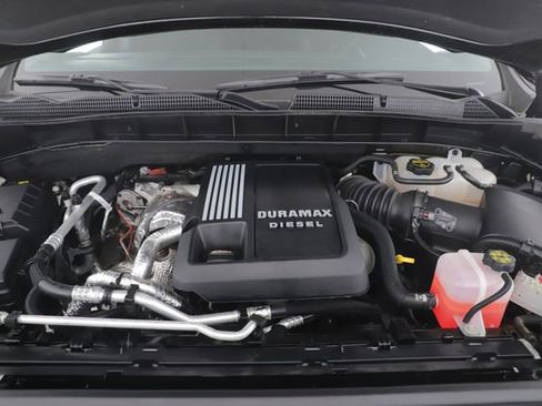 Used 2025 GMC Sierra 1500 Elevation w/ Preferred Package image 15