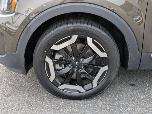 Used 2023 Kia Telluride S w/ S Sunroof Package AWD/4WD image 10