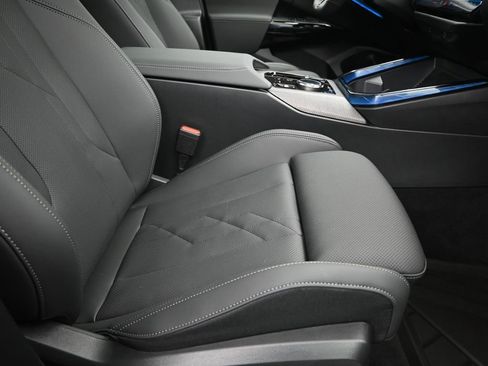 New 2026 BMW X3 xDrive30 w/ Premium Package image 25