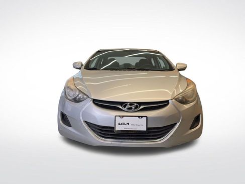 Used 2013 Hyundai Elantra GLS FWD image 11
