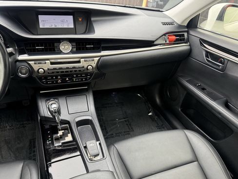 Used 2014 Lexus ES 350 image 8