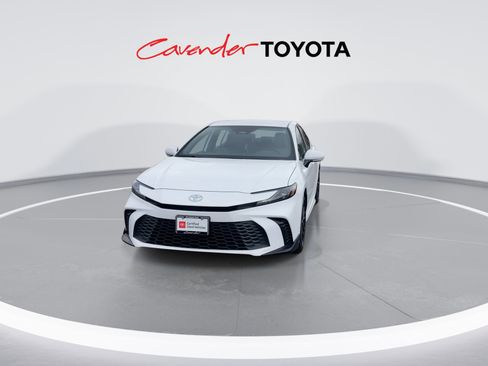 Certified 2026 Toyota Camry SE image 3