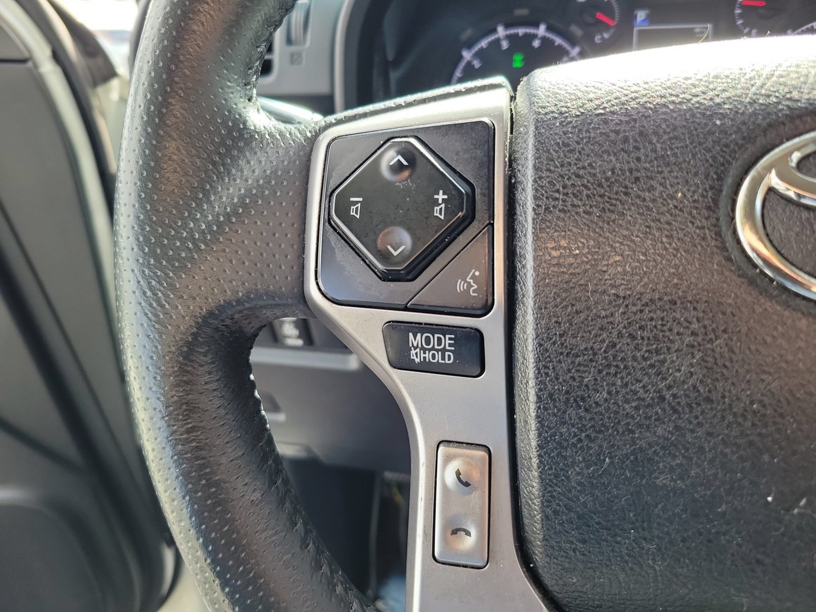 Used 2021 Toyota 4Runner SR5 Premium AWD/4WD image 22