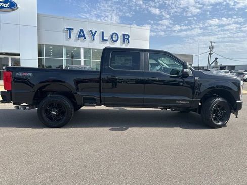 New 2026 Ford F250 XL w/ STX Appearance Package AWD/4WD image 19