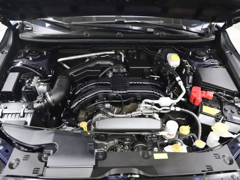 Used 2024 Subaru Crosstrek 2.0i Premium image 31