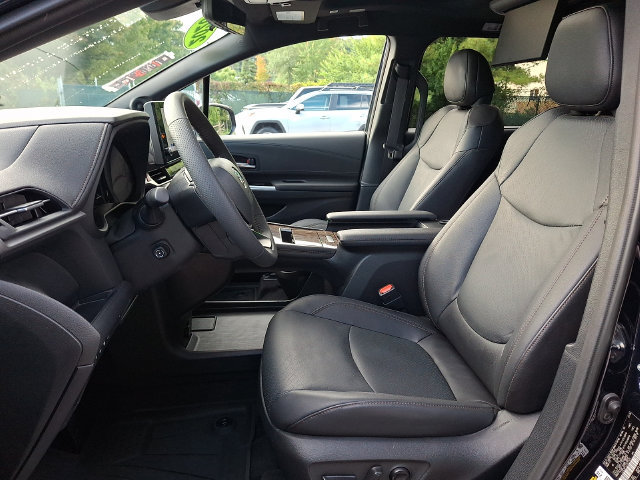 Certified 2026 Toyota Sienna Platinum AWD/4WD image 14