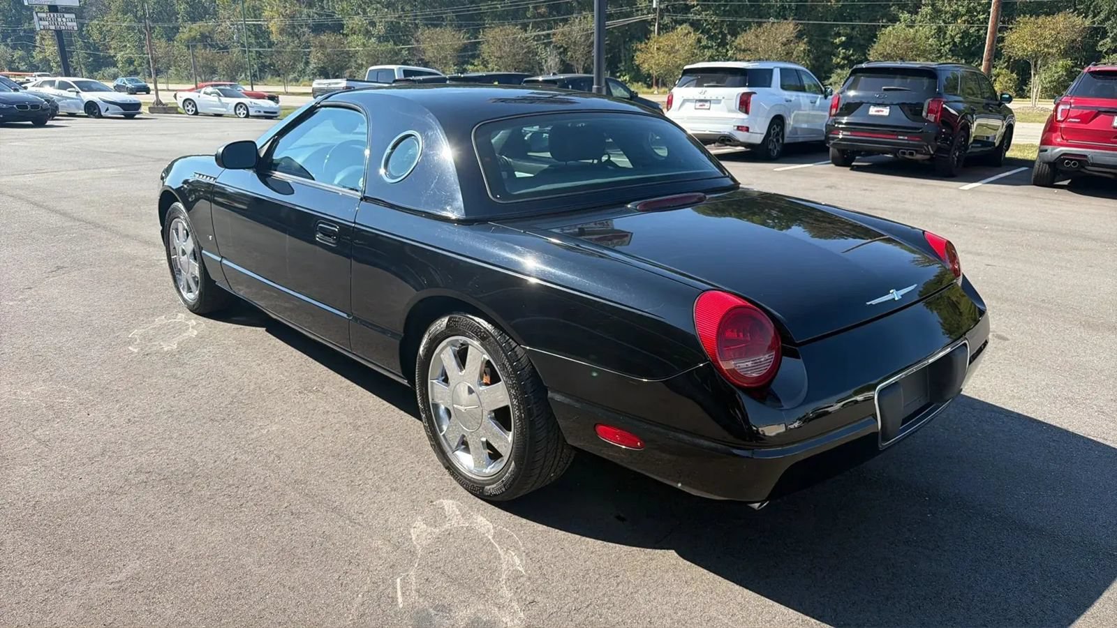 Used 2002 Ford Thunderbird RWD image 5