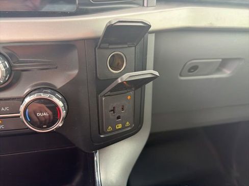 Used 2022 Ford F150 Lightning Pro AWD/4WD image 36