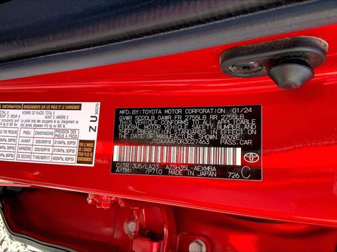 Used 2024 Toyota Crown Limited image 37