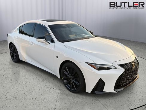 Used 2024 Lexus IS 350 F Sport RWD image 8