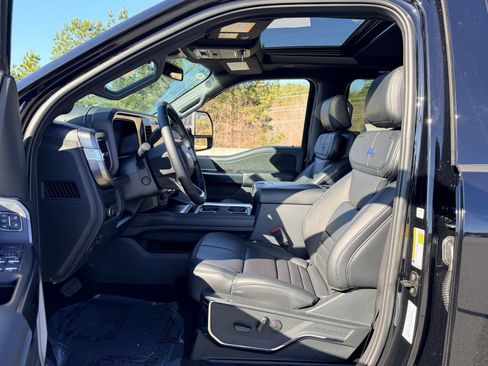 New 2026 Ford F350 Platinum w/ FX4 Off-Road Package AWD/4WD image 26