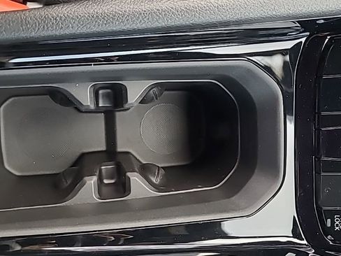 New 2026 Jeep Compass Latitude AWD/4WD image 37