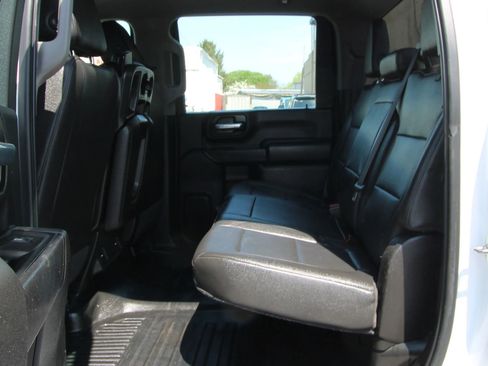 Used 2022 Chevrolet Silverado 2500 W/T image 7