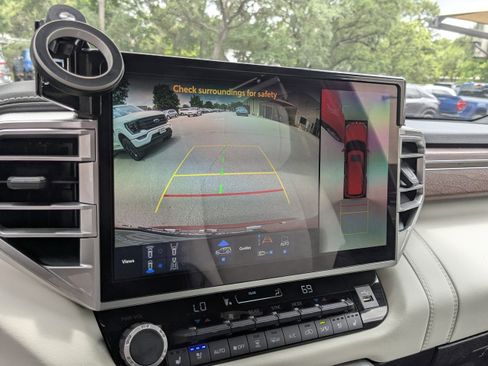 Used 2025 Toyota Sequoia Capstone AWD/4WD image 12