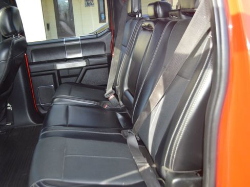 Used 2018 Ford F150 Lariat w/ Equipment Group 502A Luxury image 21