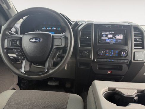 Used 2017 Ford F250 XL w/ Power Equipment Group AWD/4WD image 4