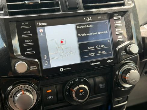 Used 2021 Toyota 4Runner Venture w/ Moonroof Package AWD/4WD image 37