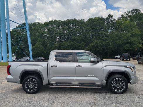 Used 2024 Toyota Tundra Limited w/ Power Package AWD/4WD image 2