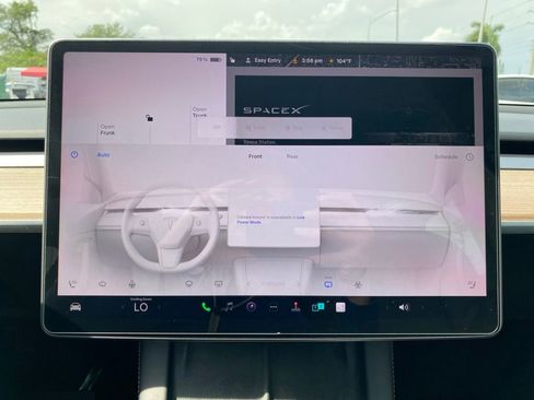 Used 2024 Tesla Model Y 2WD image 26