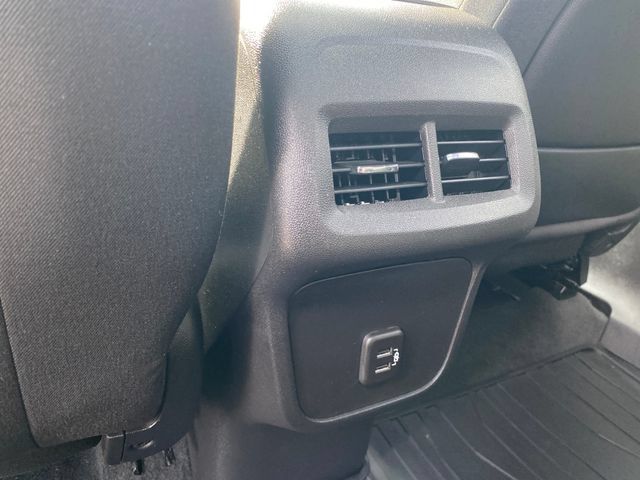 Certified 2024 GMC Terrain SLE w/ Driver Convenience Package AWD/4WD image 21