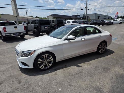 Used 2018 Mercedes-Benz C 300 Sedan w/ Premium Package image 8