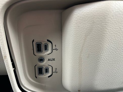 Used 2022 RAM 1500 Big Horn image 25