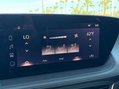 Used 2024 Buick Encore GX Avenir w/ Avenir Technology Package FWD image 25