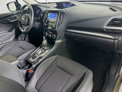 Used 2023 Subaru Forester Premium AWD/4WD image 36