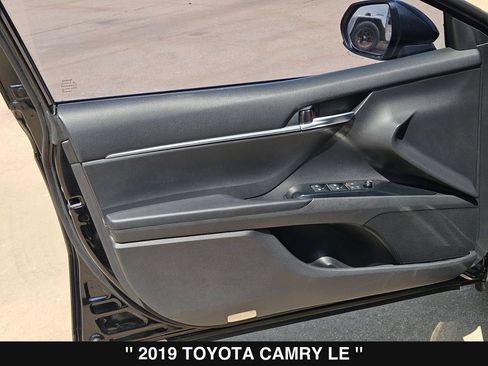 Used 2019 Toyota Camry LE FWD image 14