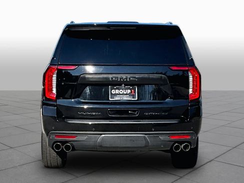 Used 2021 GMC Yukon Denali AWD/4WD image 4
