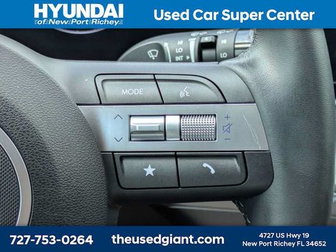 Certified 2024 Hyundai Kona SEL FWD image 31