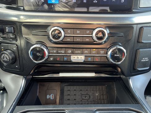 Used 2024 Ford F150 Lariat w/ Equipment Group 502A High AWD/4WD image 21