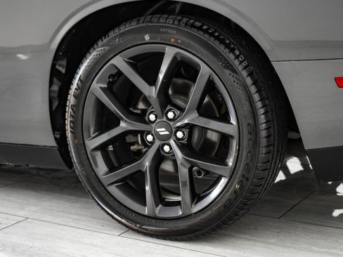 Used 2019 Dodge Challenger R/T w/ Blacktop Package image 45